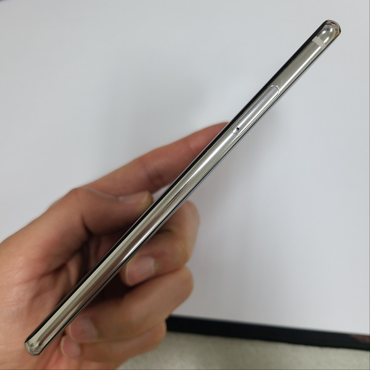 .LG V30 실버 64G SK 가성비 중고폰 002857 이미지
