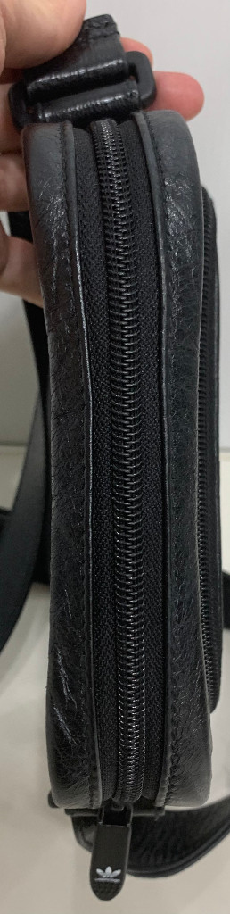 [OS]발렌시아가 아디다스 크로스백 메신저백 블랙 가방 이미지