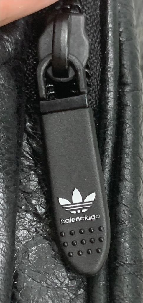 [OS]발렌시아가 아디다스 크로스백 메신저백 블랙 가방 이미지