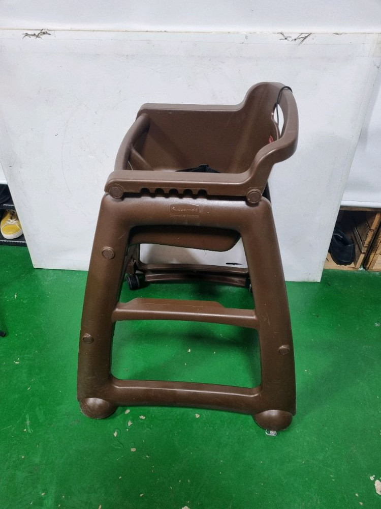 러버메이드 아기 식탁의자 브라운--2