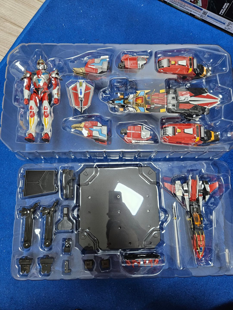 굿스마일 더합체 킹그리드맨 팝니다--2