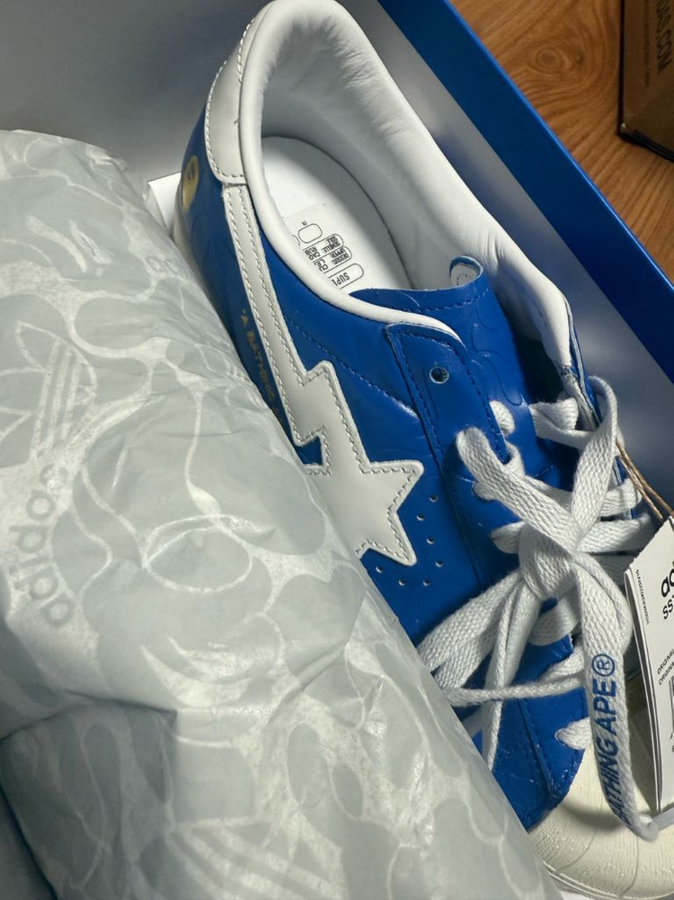 아디다스x베이프 스니커즈 이미지