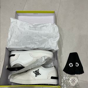 어뉴 테슬 골프화 280mm (새상품)