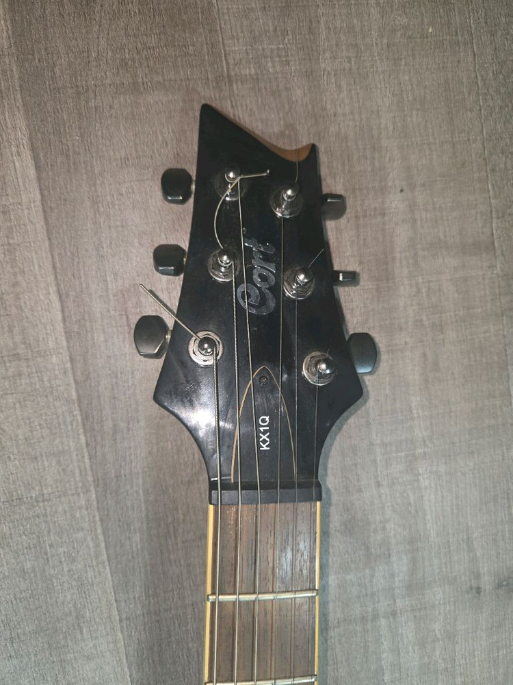 일렉기타 + 앰프 + 구성품 일체[입문용 풀세트] 콜트(Cort) G250--3