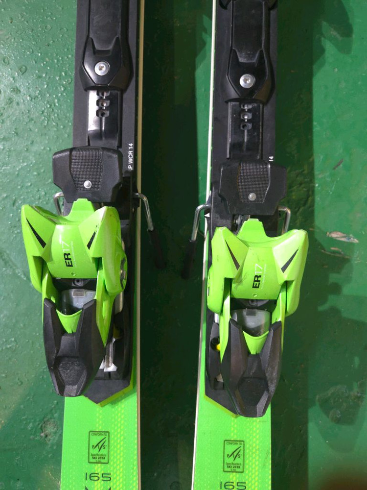 엘란 ACE SLX 스키 165 사이즈입니다- ER17 바인딩 포함---2
