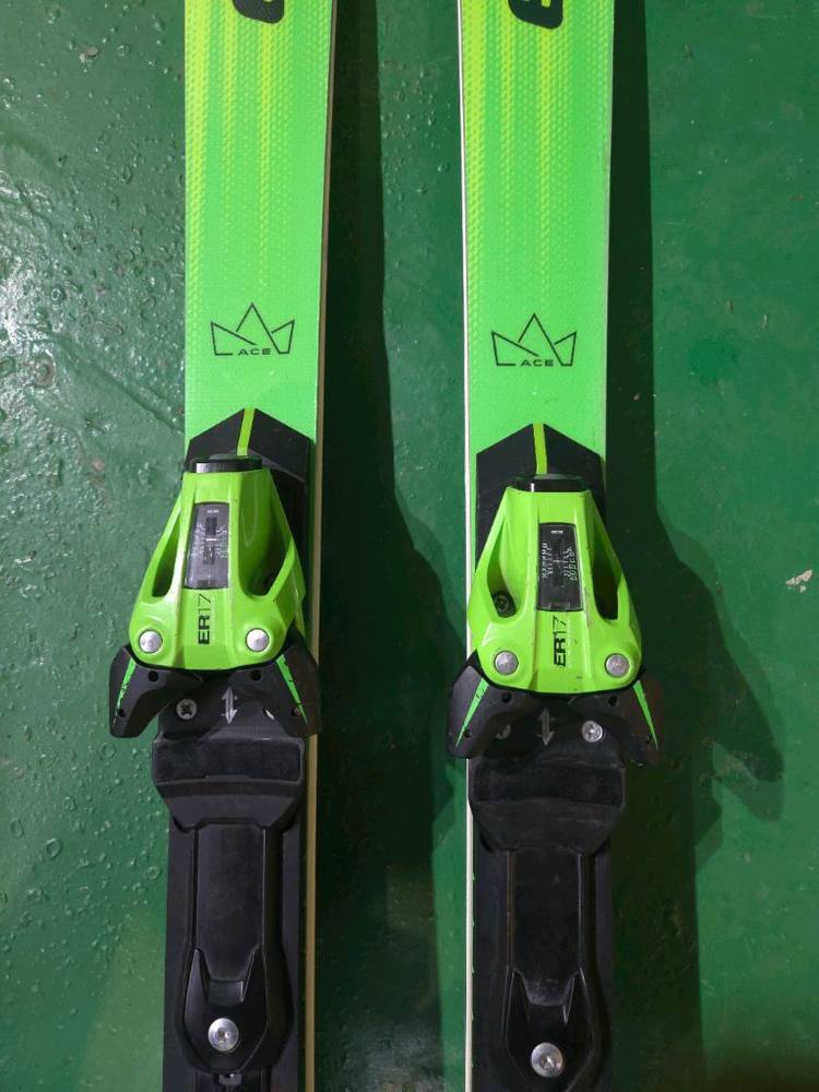 엘란 ACE SLX 스키 165 사이즈입니다- ER17 바인딩 포함---3