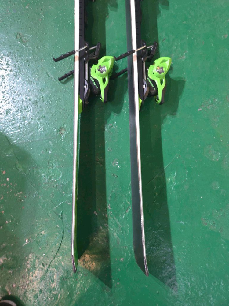 엘란 ACE SLX 스키 165 사이즈입니다- ER17 바인딩 포함---5