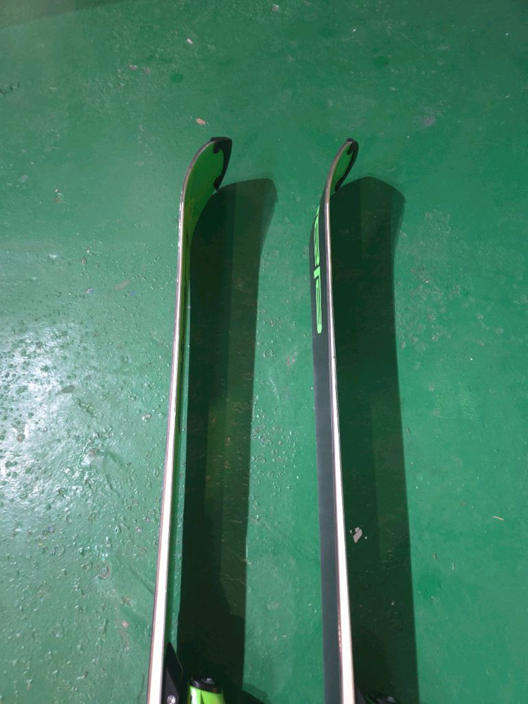 엘란 ACE SLX 스키 165 사이즈입니다- ER17 바인딩 포함---6