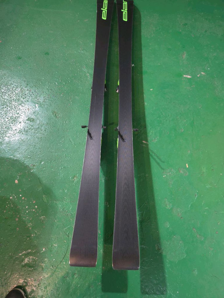 엘란 ACE SLX 스키 165 사이즈입니다- ER17 바인딩 포함---8