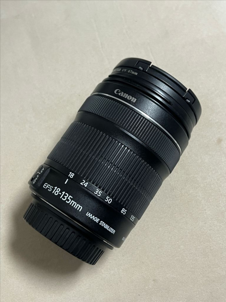 캐논 EOS 750D, EFS 18-135mm 이미지