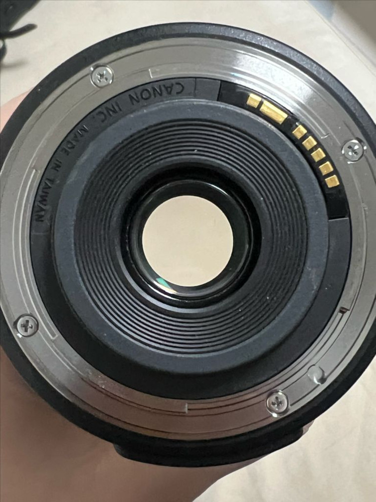 캐논 EOS 750D, EFS 18-135mm 이미지