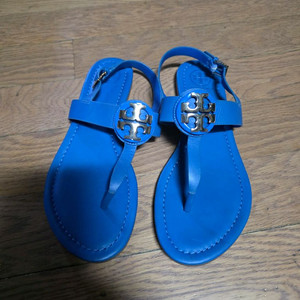 토리버치 여성 가죽 쪼리 샌들