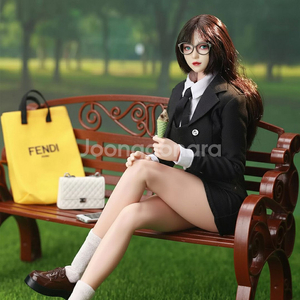 브라운/화이트 벤치 의자 12인치 피규어(핫토이 호환) 이미지