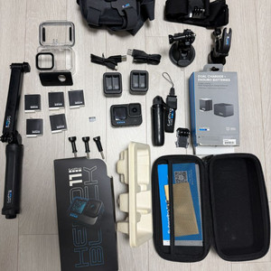 고프로11 블랙 세트 및 액세서리