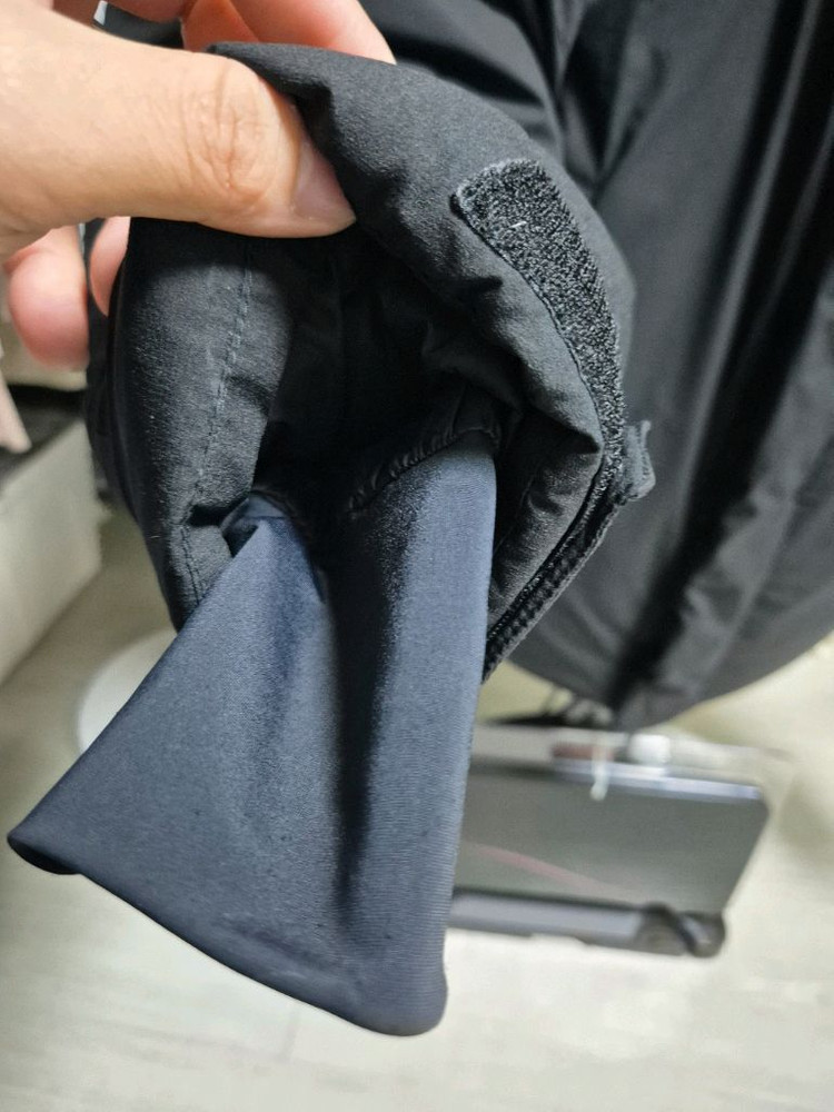 k2 코볼드 패딩 95사이즈 팝니다.--3