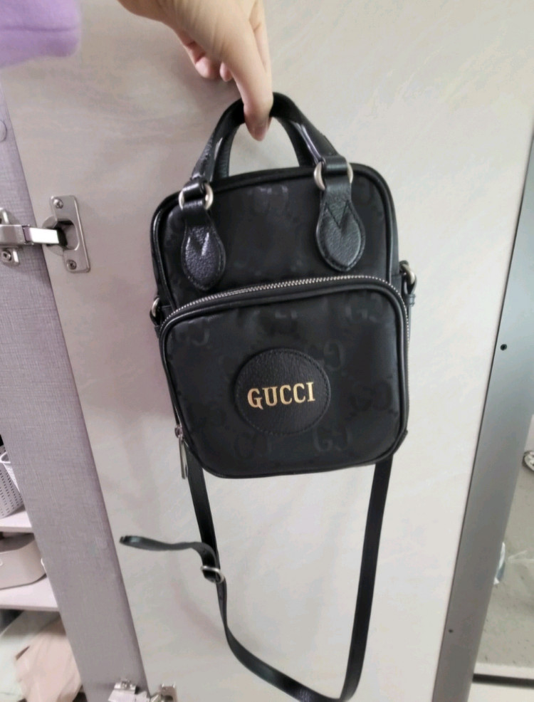 구찌 오프더그리드 크로스 숄더백--7