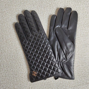 샤넬 로고 양가죽 레더 장갑