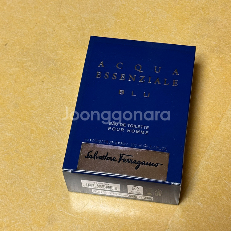 페라가모 아쿠아 에센셜 블루 EDT 100ml 미개봉 새상품 판매합니다.--1
