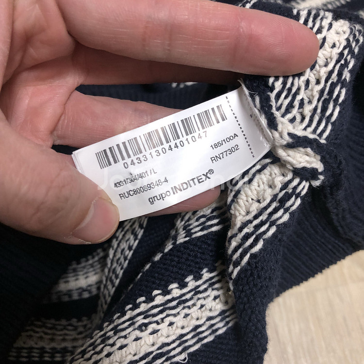 (L) 새상품 자라 ZARA SS 스트라이프 라운드 네이비 니트--7