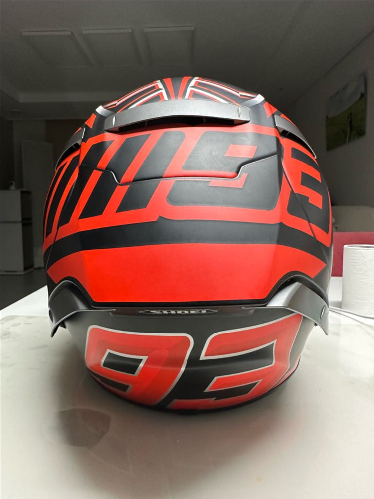 쇼에이 X-14 마르케즈 불개미 무광블랙 M사이즈 헬멧 판매합니다. 이미지