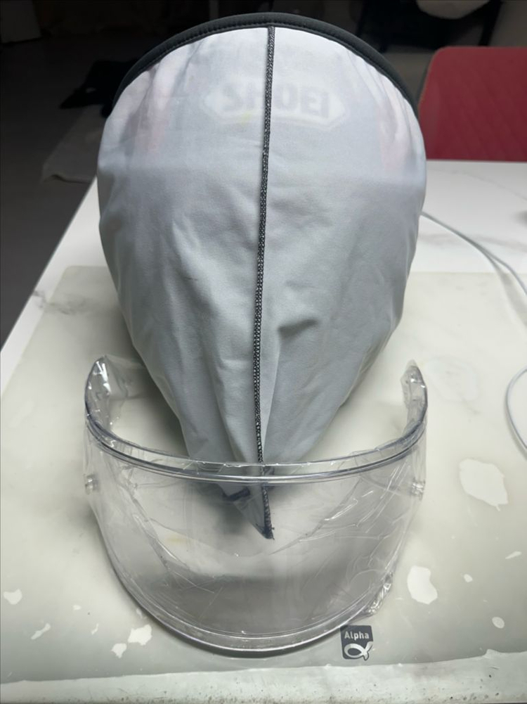 쇼에이 X-14 마르케즈 불개미 무광블랙 M사이즈 헬멧 판매합니다. 이미지