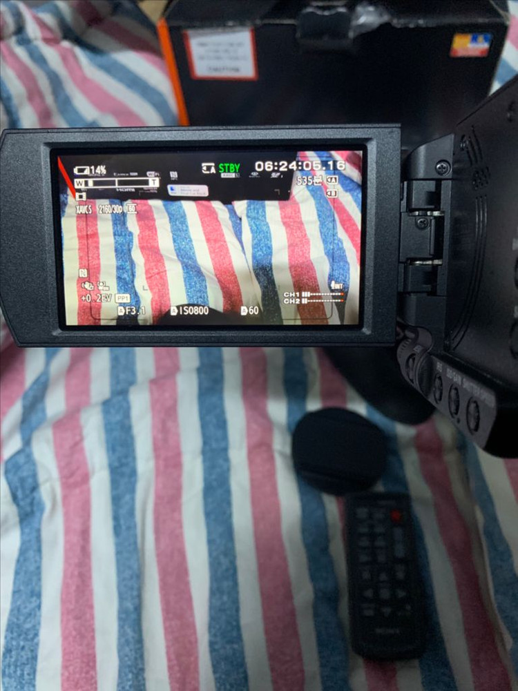 소니 캠코더 ax700--4