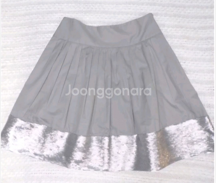 Theory 그레이 셔링 스팽글 스커트 사이즈 4 55-66--4