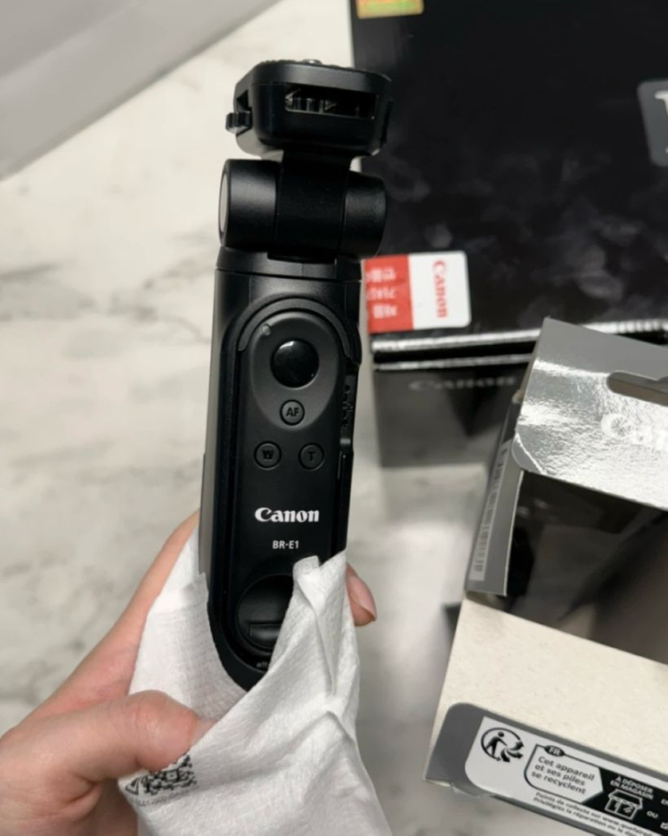 캐논 EOS R50V 14-30 KIT 블랙+슈팅그립(완전새제품) 이미지