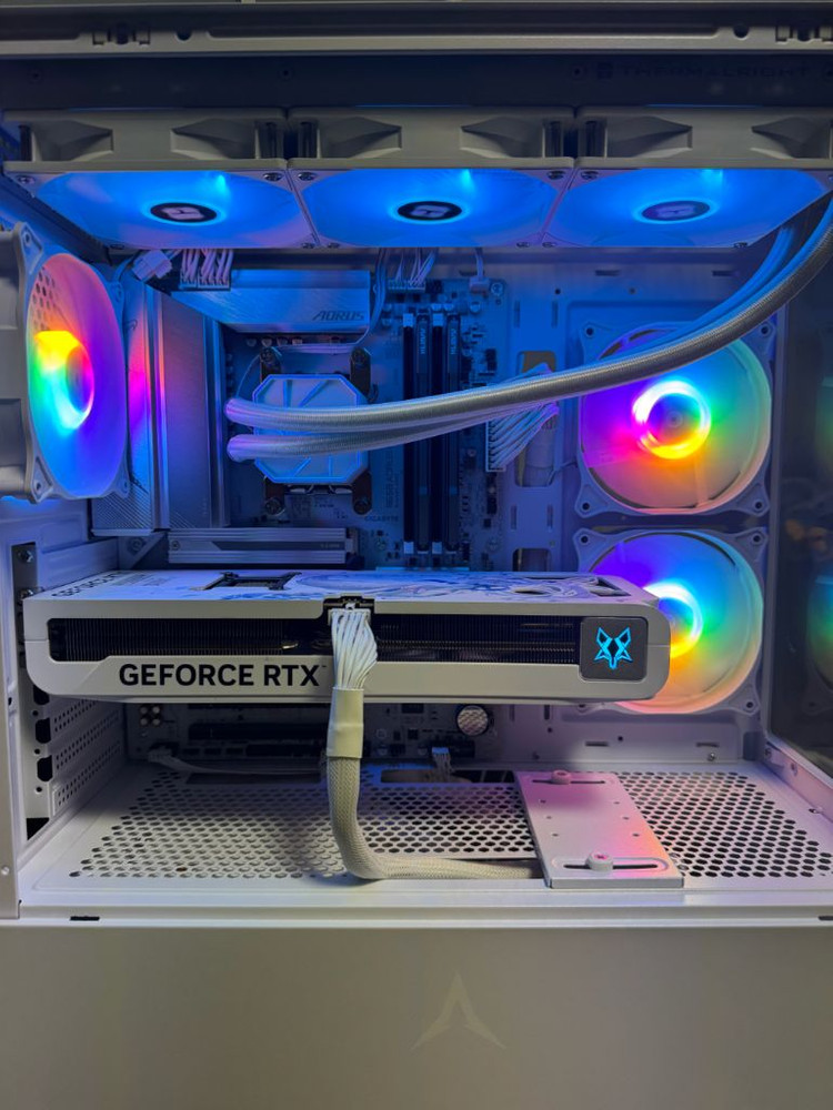 컴퓨터(7800X3d + 5070) 0068--7