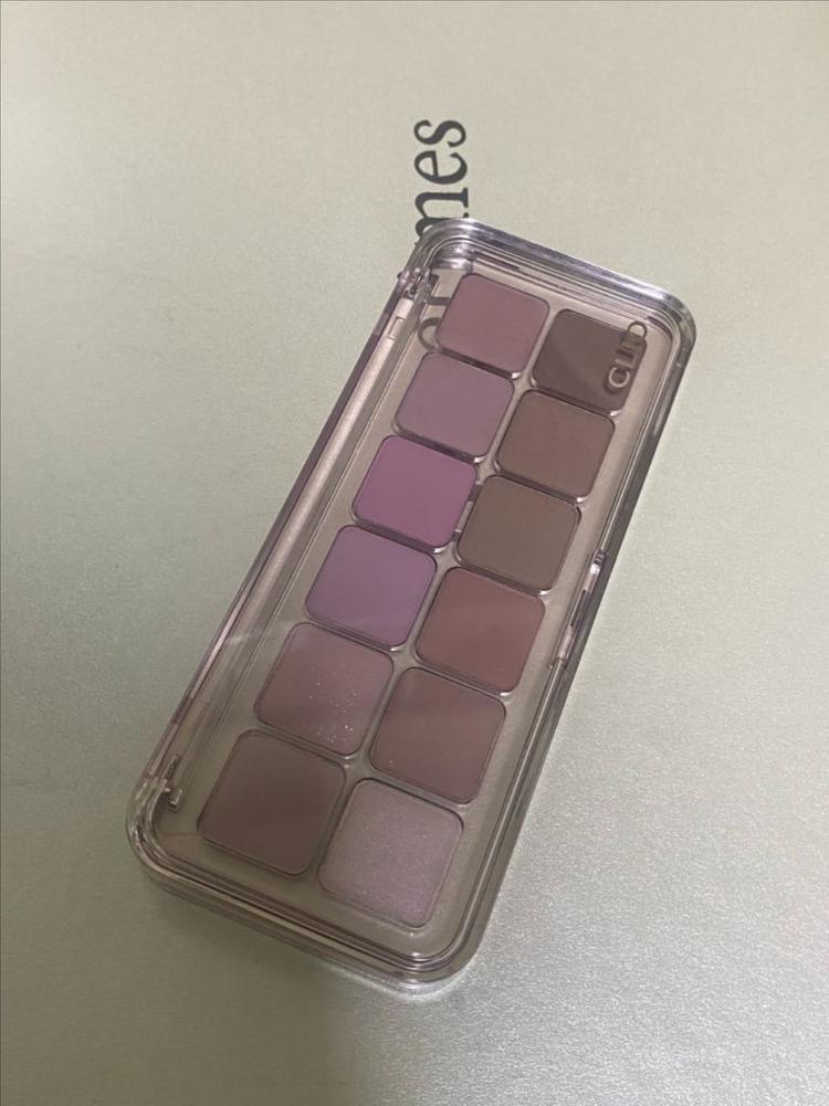 화장품 대량 판매 (전부 1.5만원 아래) _ 클리오 3ce 샤넬 지방시 오휘 헤라 이미지