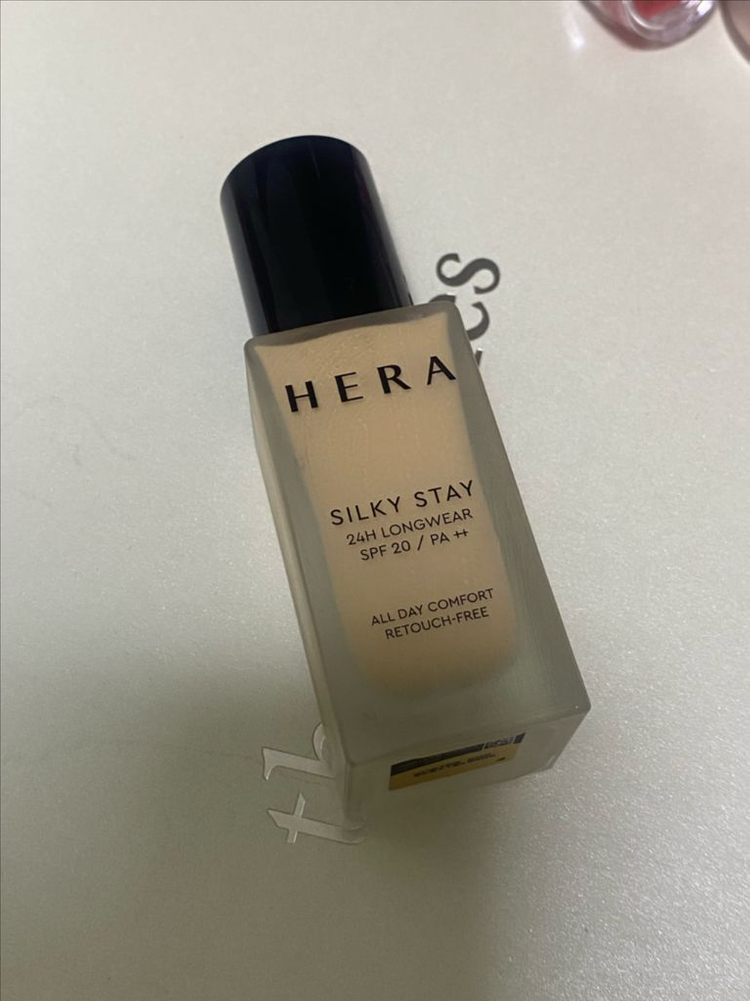 화장품 대량 판매 (전부 1.5만원 아래) _ 클리오 3ce 샤넬 지방시 오휘 헤라 이미지