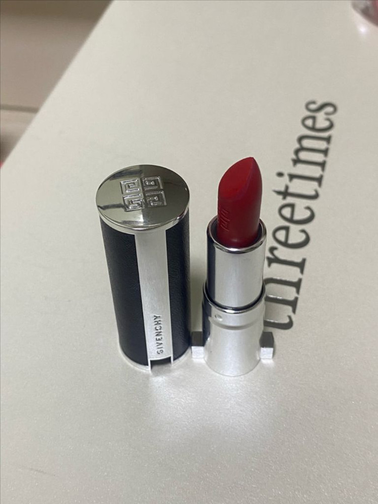 화장품 대량 판매 (전부 1.5만원 아래) _ 클리오 3ce 샤넬 지방시 오휘 헤라 이미지