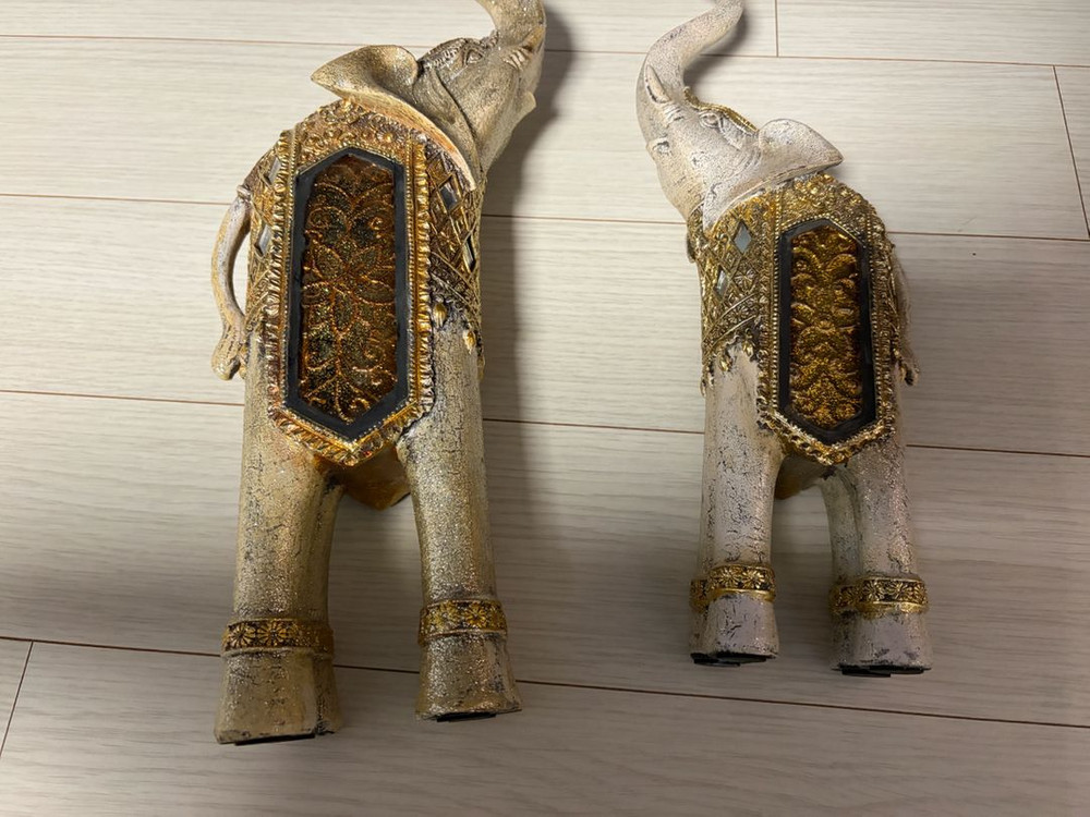 금코끼리 조각상 2마리 일괄--3