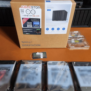 시놀로지DS920+ 울트라스타 48TB 이미지