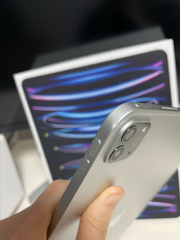 아이패드 프로 6세대 12.9 256gb wifi 풀박--1