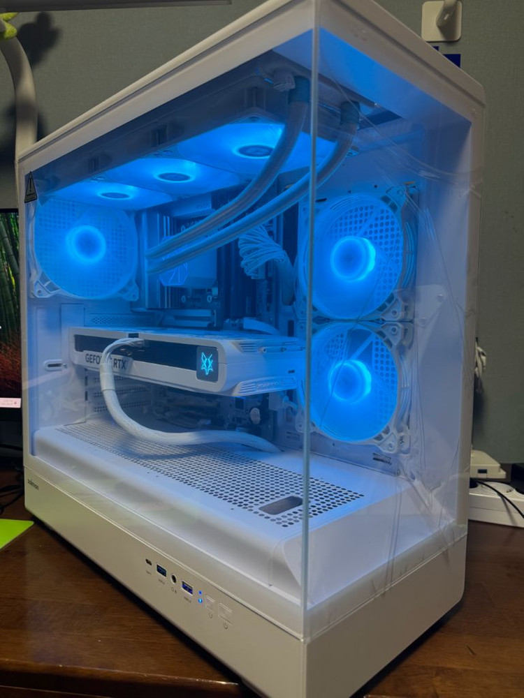 컴퓨터(7800X3d + 5070) 0069--1