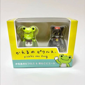 베어브릭 피클스 2종세트 개구리 고양이 냐브릭 100% 피에르 이미지