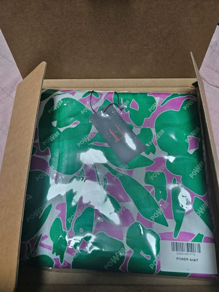 판매)지디 파워 스카프, 앵콜콘 특전 방석 포카, 미니키링, 응원봉 양도 이미지