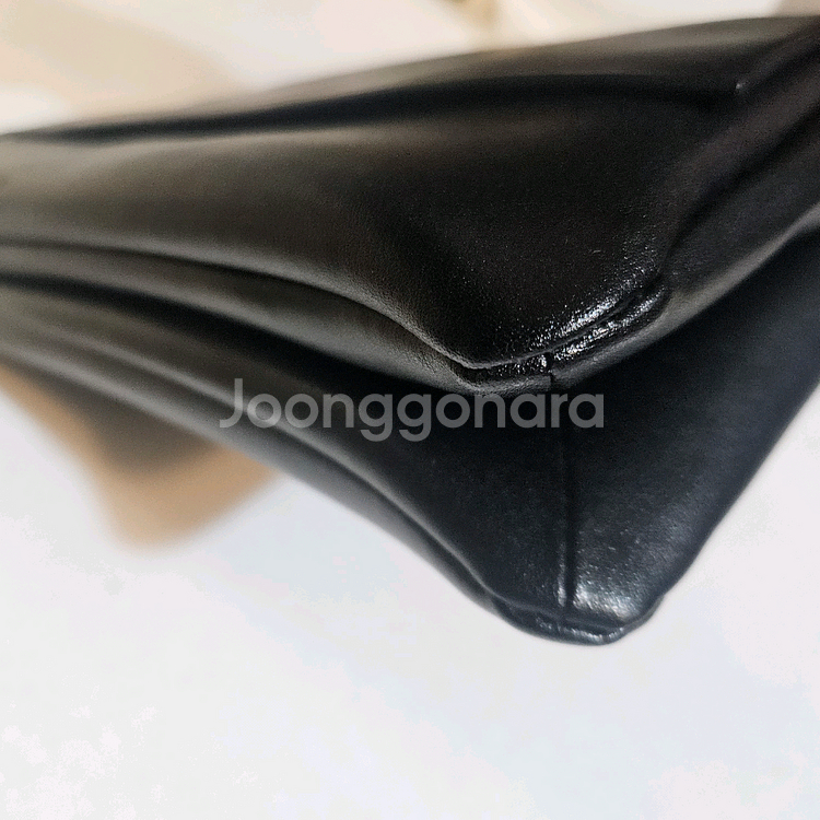 새제품/무배) 플로르 리얼 소가죽 백 229000 >>> 86000--1