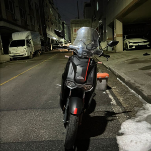전기 스쿠터 이미지