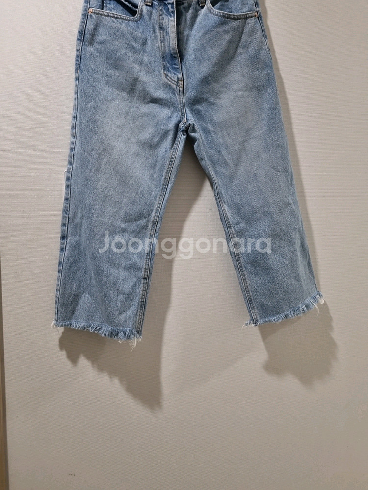 럭키슈에뜨 데님 크롭 팬츠--2