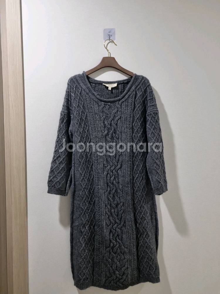 바네사브루노 회색 꽈배기 니트 원피스--1