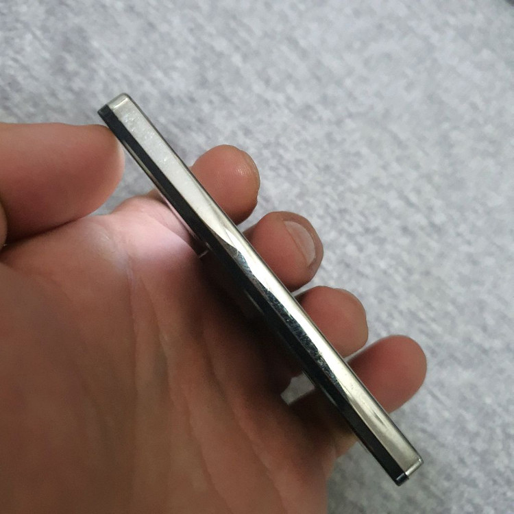 애플 아이팟나노1세대 a1137 2기가 블랙 부품용 이미지