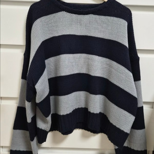 베이직 스트라이프 긴팔 니트 판매해요:)