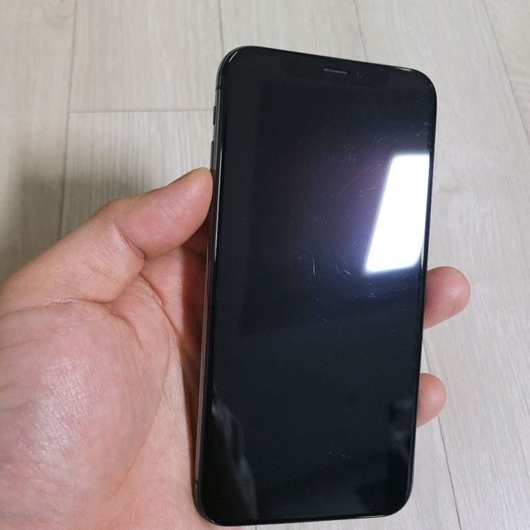 아이폰X 스페이스 그레이 색상 64GB 이미지