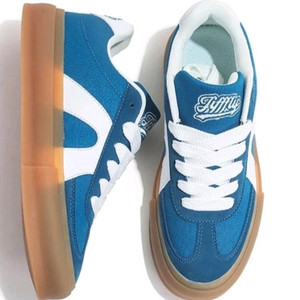 운동화 270 미사용입니다