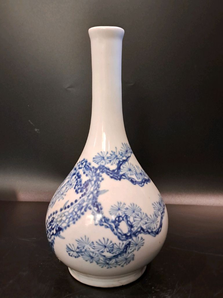 청화백자 소나무 인물문 주병 이미지