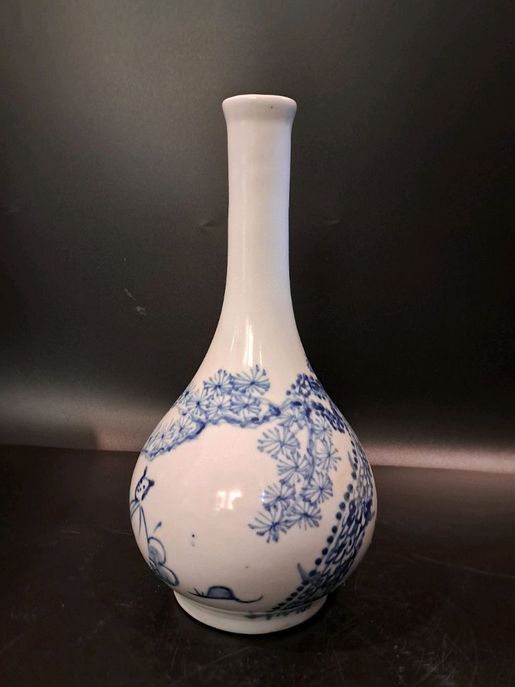 청화백자 소나무 인물문 주병 이미지