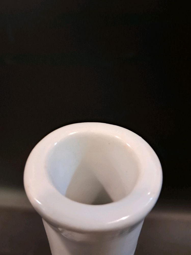 청화백자 소나무 인물문 주병 이미지