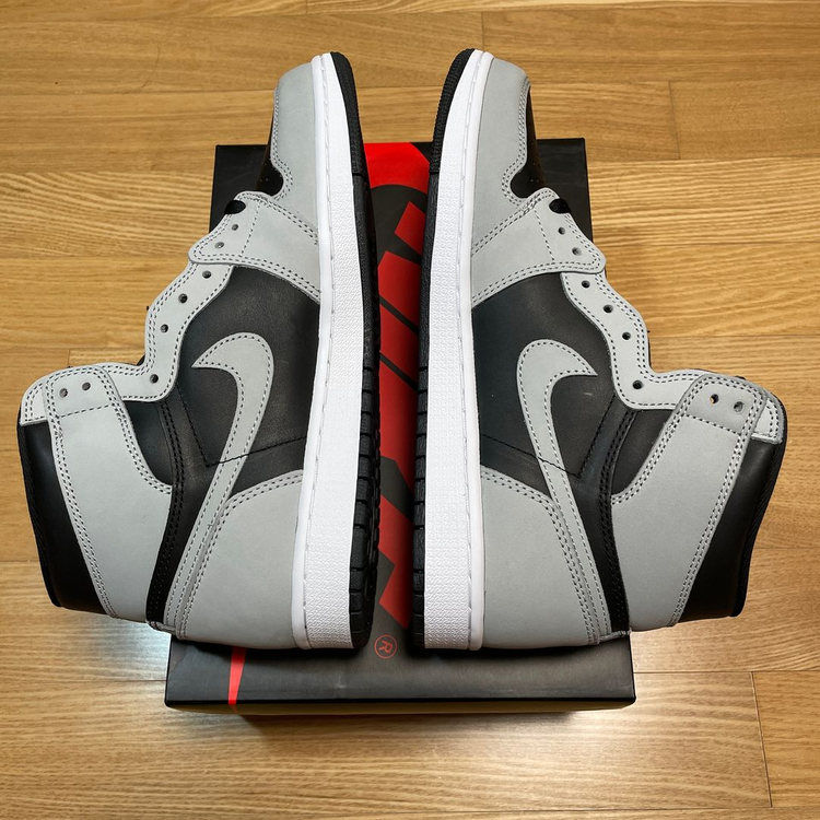 나이키 조던1 하이 OG 쉐도우 2.0 275 사이즈 새제품 555088-035 Nike 운동화 스니커즈 이미지